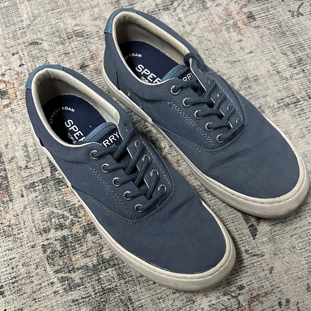 M 8.5 Sperry Top-Slider Canvas Sneaker